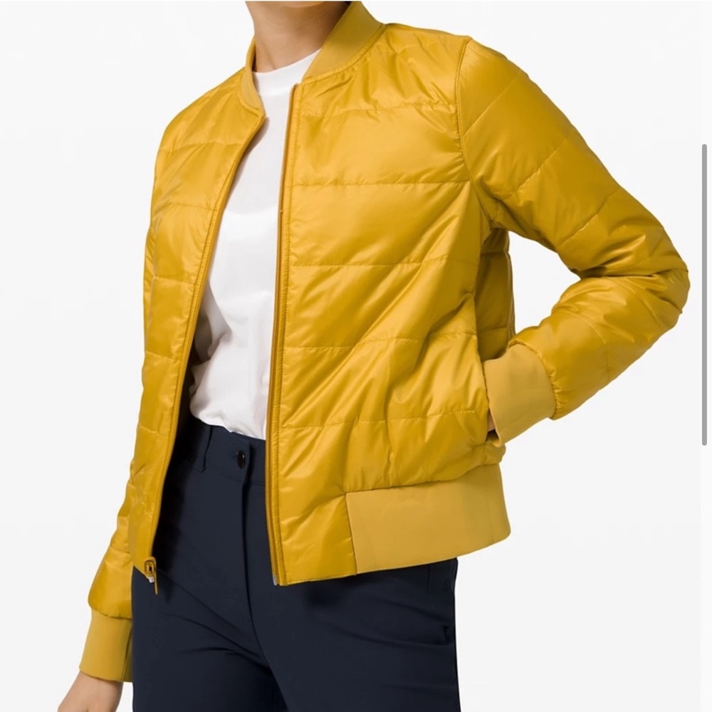 EUC Lululemon reversible zip up jacket